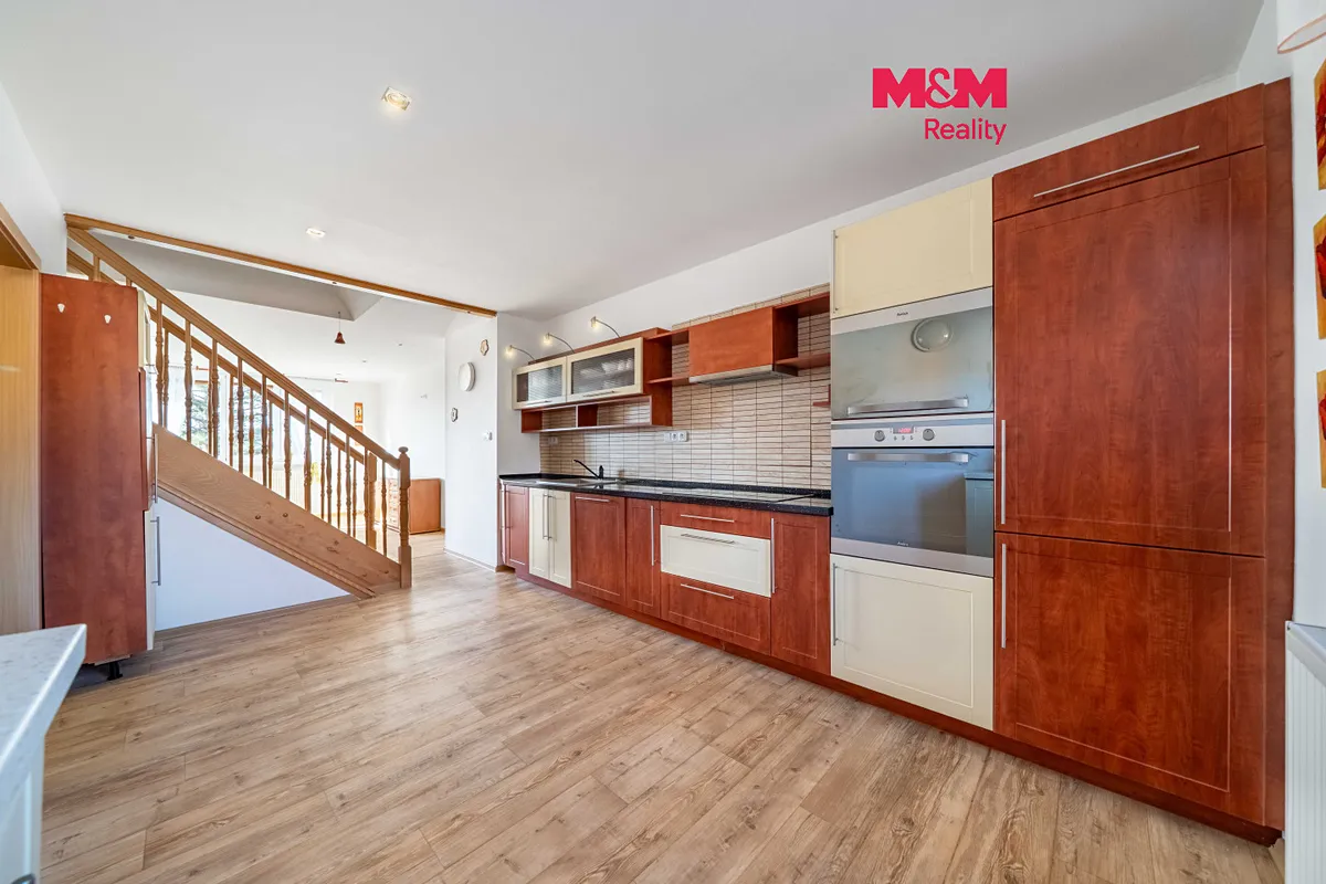 Prodej rodinného domu 117 m², pozemek 631 m²